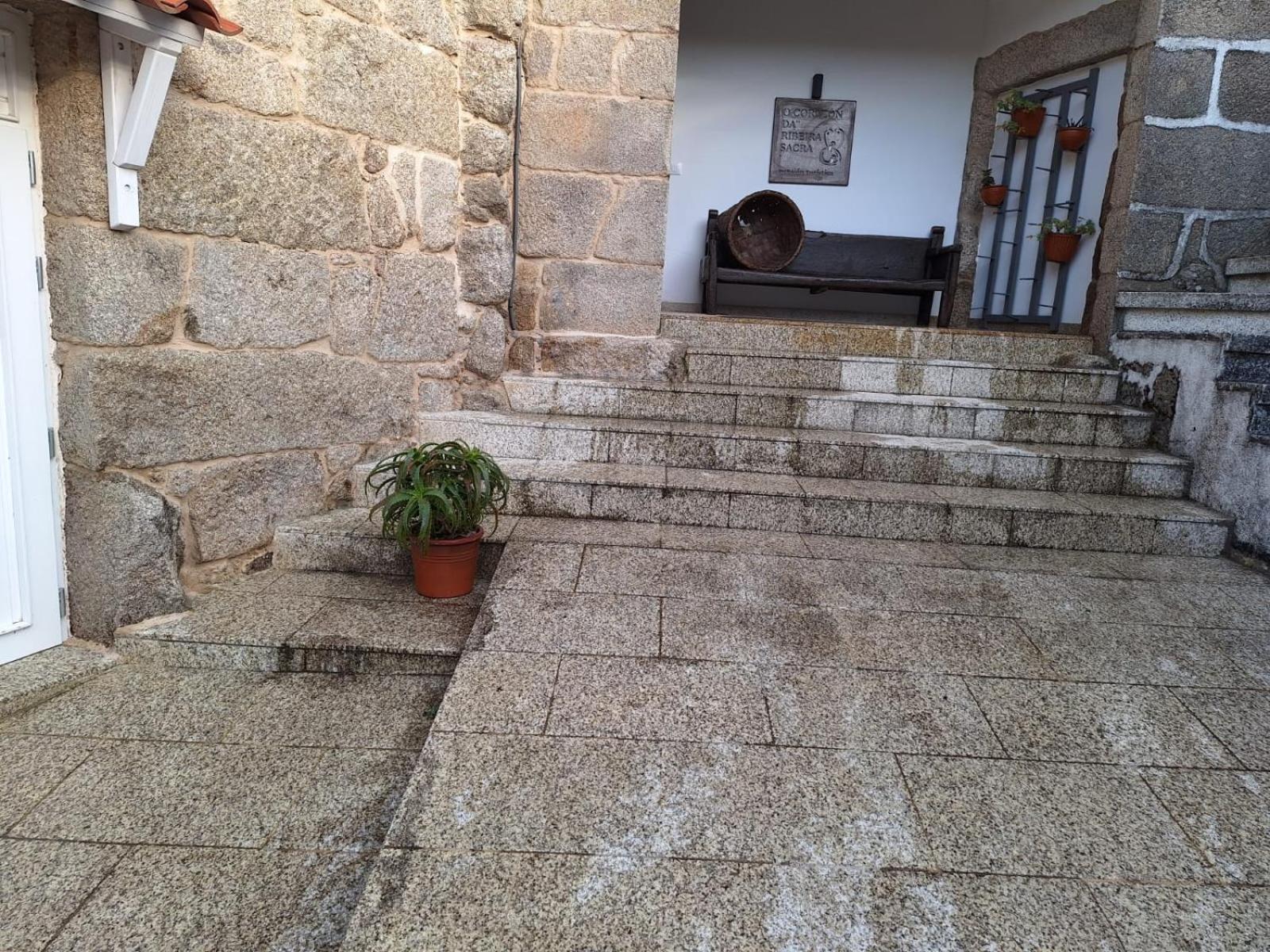 Pension O Corazon Da Ribeira Sacra La Teijeira ภายนอก รูปภาพ